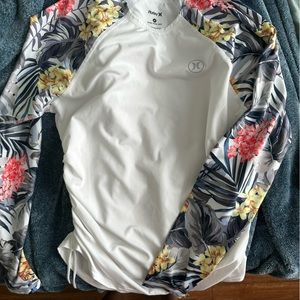 Hurley UV shirt